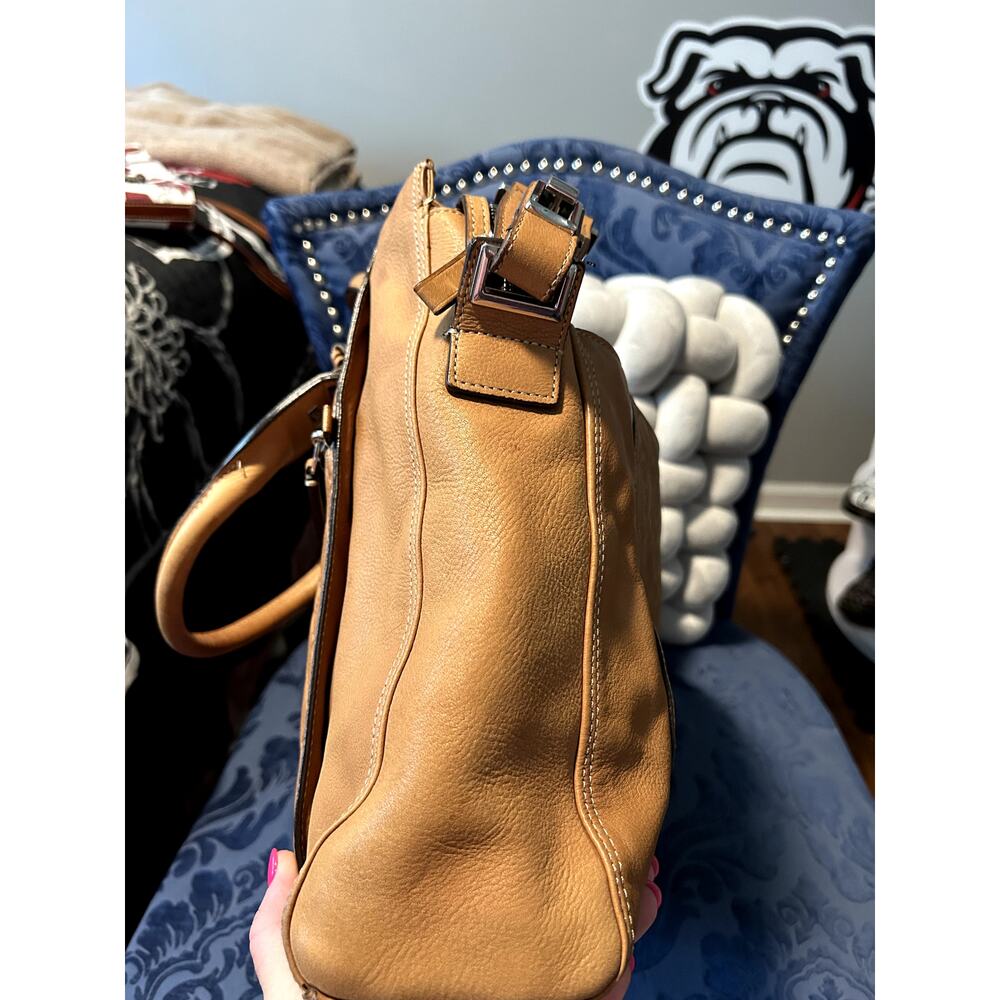Vintage Tumi Camel Tan Leather Signature Embossed Tote - Picture 11 of 15
